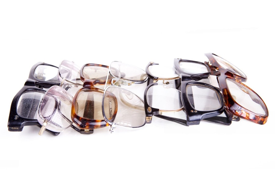 Eyewear Materials for Universal Fit Samples of acetate, TR90, titanium, and metal eyewear materials