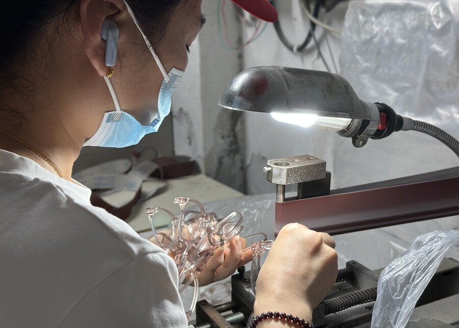 Advanced testing laboratory equipment